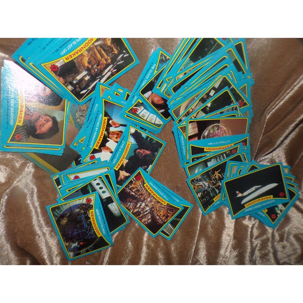 lot of 90 plus 1979 James Bond  Moonraker Trading Cards sku08261